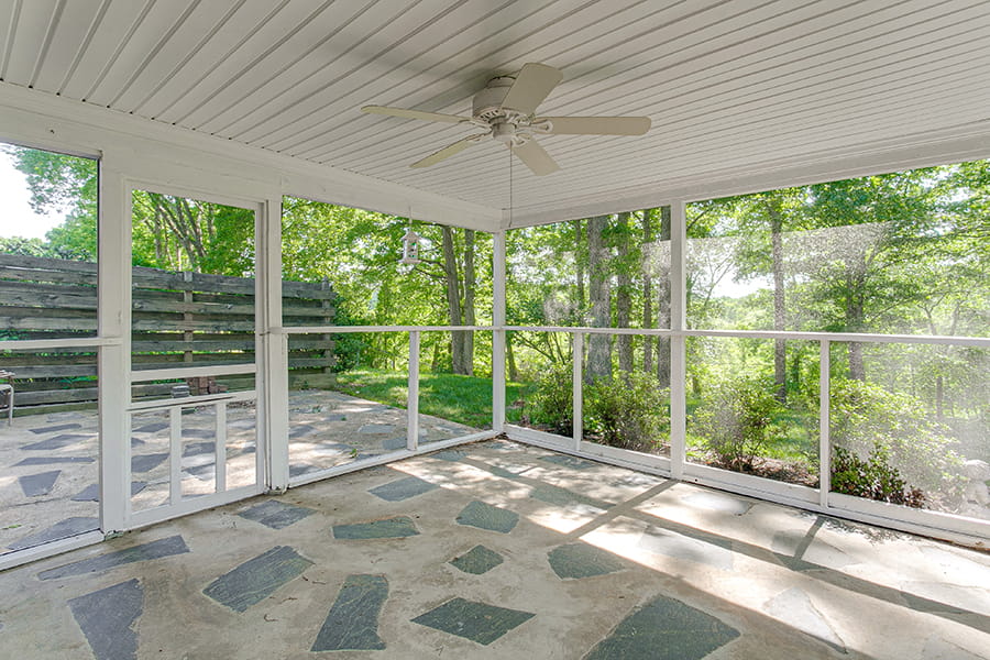 What to Consider Before Installing a Screened Porch